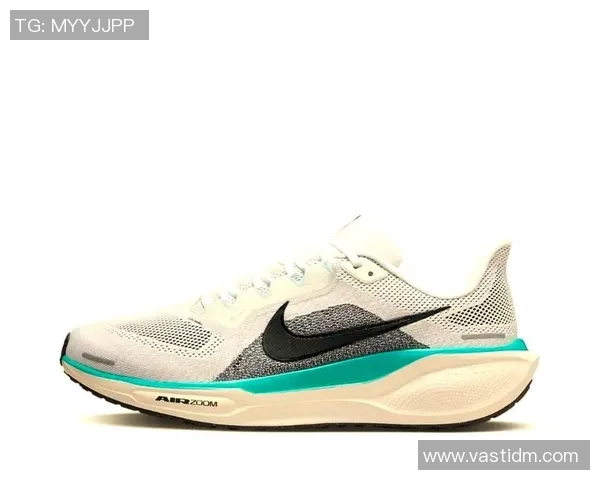 足球明星助力Nike运动鞋新款发布引领潮流风尚与运动激情的完美结合