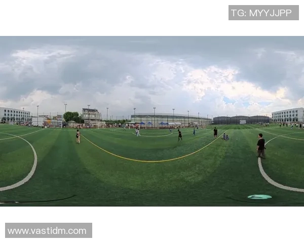 足球明星阿宽的成长历程与精彩瞬间全景展示